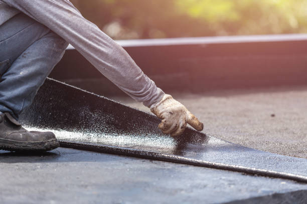Professional Vapor Barrier Installation technician working in Marion, MI